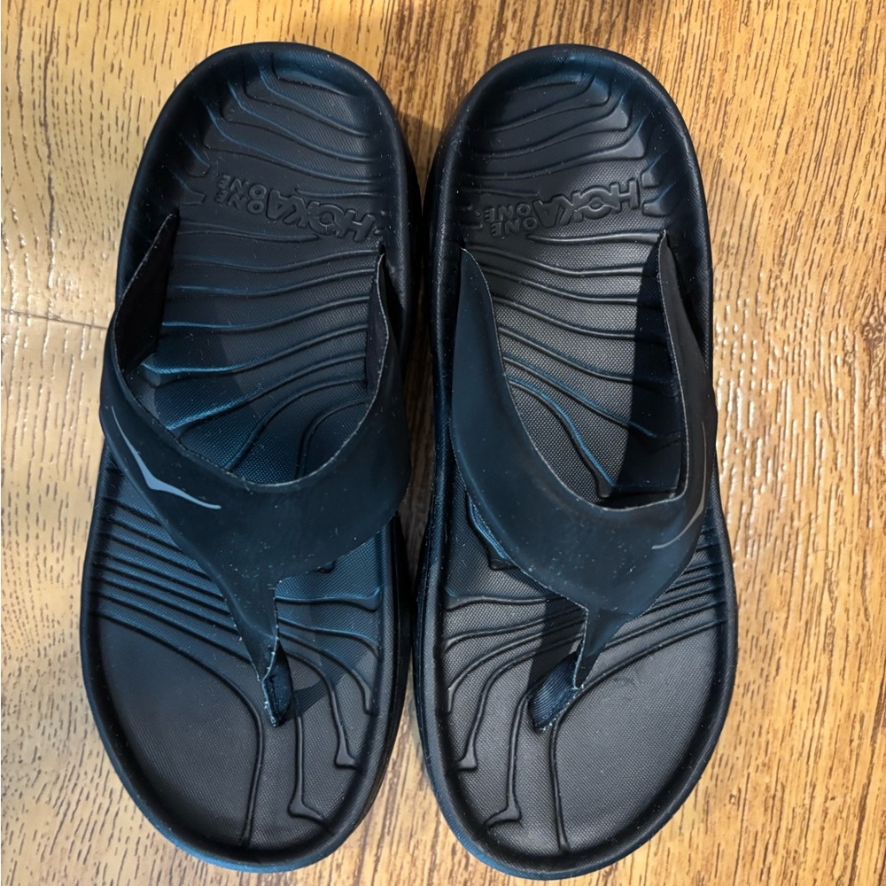 Hoka One One Women’s Black Sandals